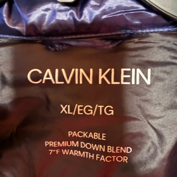 Calvin Klein Midnight Blue Puffer Jacket - NEW!! - Picture 5 of 10